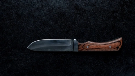 В Вязниках судимый мужчина напал с ножом на женщину и угрожал ей убийством