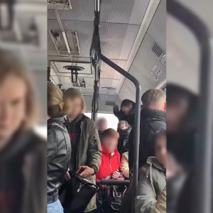 Пассажиры устроили драку во владимирском автобусе: появилось видео