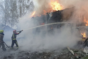 При пожаре в Камешковском районе пострадал 72-летний мужчина