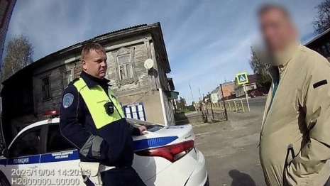 Жителя Меленковского района будут судить за попытку дать взятку сотруднику ДПС