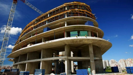 Застройщики в России «заморозили» 40% проектов