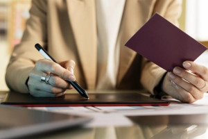 Во Владимире мужчине отказали в назначении пенсии из-за ошибки в трудовой книжке