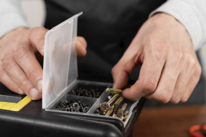 В Киржаче мужчина превратил павильон для изготовления ключей в наркопритон