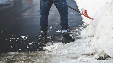 Коммунальщиков в Юрьев-Польском уличили в некачественной уборке снега