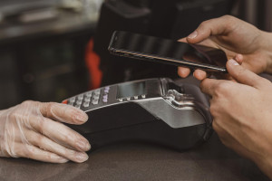 В Муроме подростки оставили пьяного горожанина без 50 тыс. рублей