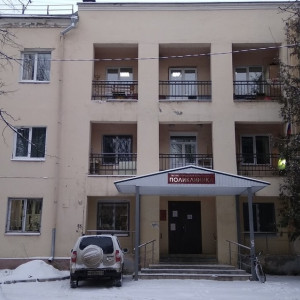 Во Владимире спасатели съехались к больнице на Каманина из-за сработки сигнализации