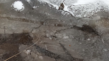 В Суздале категорически запретили выходить на лед реки Каменка