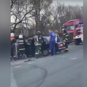 На выезде из Владимира произошла авария с участием легковушек