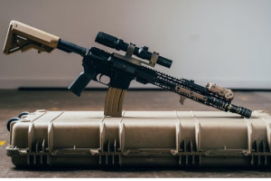 Задержанного владимирской ФСБ мужчину осудили за контрабанду оружия из США