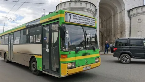 Цены на проезд в автобусах и троллейбусах во Владимире предложили поднять до 64 и 77 рублей