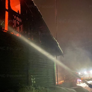 На станции во Владимирской области сгорел жилой дом 