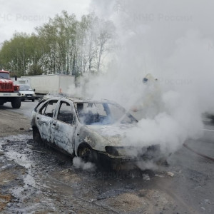 На М-7 в Ковровском районе сгорела легковушка
