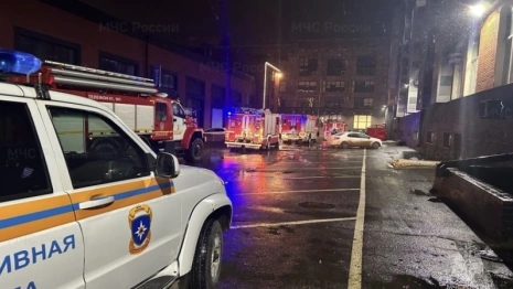 Во Владимире 15 человек эвакуировали из горящего гастромаркета