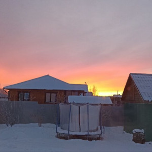 Аномально холодная погода подарила Владимирской области невероятный закат