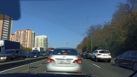 Во Владимире водители встали в 3-километровой пробке на Пекинке