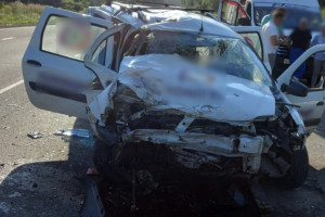 После столкновения «Лады» и Toyota во Владимирской области 3 человека попали в больницу