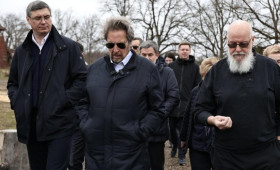 Владимирский губернатор обсудил переселение 50 семей из ЮАР с отцом Илона Маска