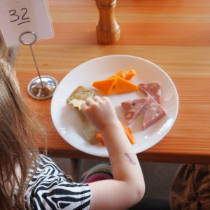 В летнем лагере Ивановской области отравились дети из Владимира