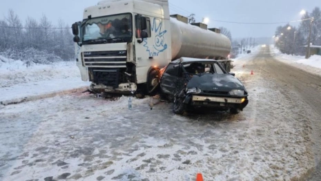 Пассажир «ВАЗ» погиб после ДТП с фурой под Меленками