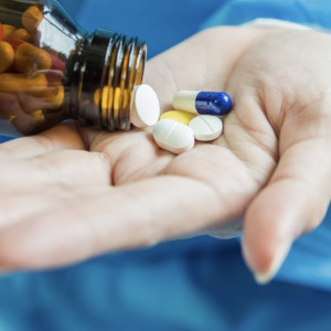 Житель Гусь-Хрустального кинул коллегу на деньги под предлогом лечения больного раком отца