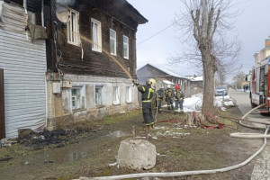 В Муроме пожар уничтожил 300 квадратов в жилом доме