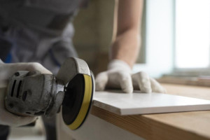 В Киржаче потребовали возбудить уголовное дело из-за ремонта входа в поликлинику