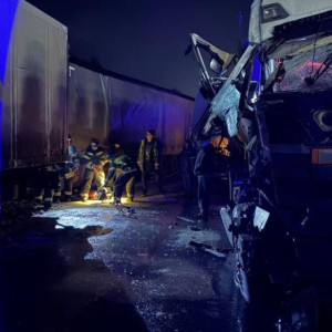 На М-7 в Вязниковском районе столкнулись 7 большегрузов