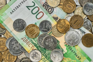 В Судогде дочь отсудила у горе-отца 350 тыс. рублей по алиментам