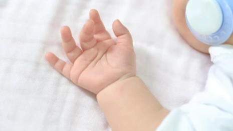 Народные приметы на 16 февраля 2024: что можно и нельзя делать в день Хранителя младенцев