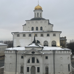 В Золотых воротах во Владимире нашли знак Рюриковчией