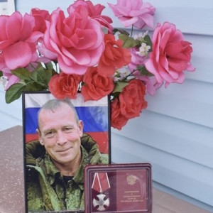 Во Владимирской области открыли мемориальную доску в честь погибшего в СВО мобилизованного