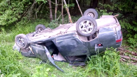 Во Владимирской области компания подростков на ВАЗе улетела в кювет: двое в больнице