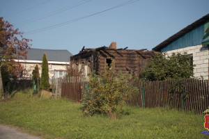 Во Владимирской области полицейский ночью спас мужчину из горящего дома