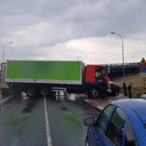 Под Муромом столкнулись два грузовика