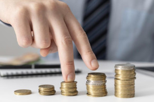 Жители Владимирской области положили в банки 418 млрд рублей