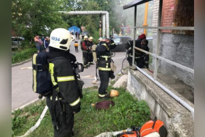 Во Владимире из-за пожара эвакуировали 73 человека
