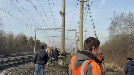 Появились фото с места падения БПЛА на железную дорогу во Владимире
