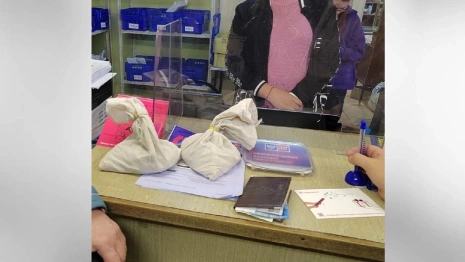 Очевидцы: на владимирской почте пенсию выдали мешками с мелочью