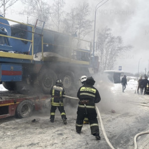 Во Владимирской области на трассе М-7 Волга сгорел грузовик