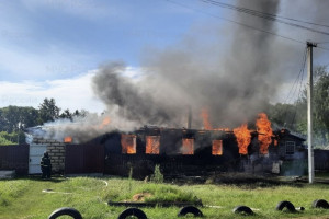 В Курлово 16-летний мальчик пострадал на пожаре при попытке его потушить