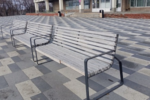 В Юрьев-Польском со второго раза благоустроили площадь перед домом культуры