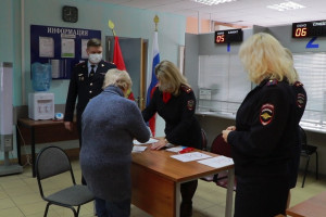 Во Владимире российское гражданство получили пятеро жителей Донбасса