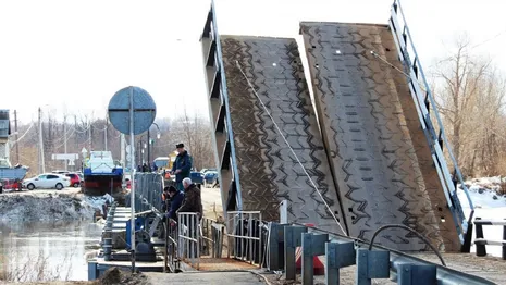 Жителям Вязниковского района напомнили о разводе наплавного моста