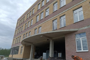 Подрядчик школы на 1100 мест в Покрове забыл выполнить 15 этапов строительства