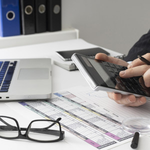 30,5 тыс. жителей Владимирской области получат красные квитанции за свет