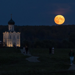 В небе над Владимиром взошла «луна охотников»