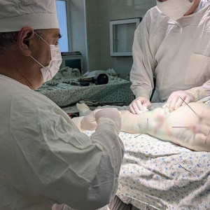 Владимирские врачи провели операцию по увеличению роста подростку