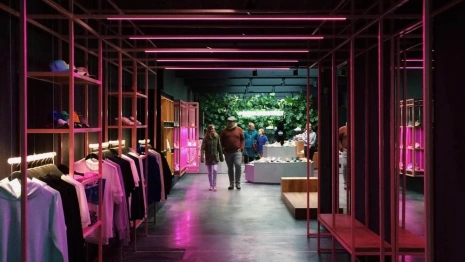 Во Владимире закрылся известный магазин одежды