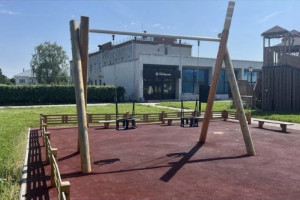 В Суздале насчитали 4 опасных детских площадки