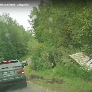 Во Владимирской области на трассе столкнулись трактор, ГАЗель и грузовик